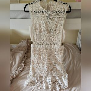 NWT Romeo Juliet Couture Lace Dress Ivory Crochet Lace Prom Formal Homecoming M